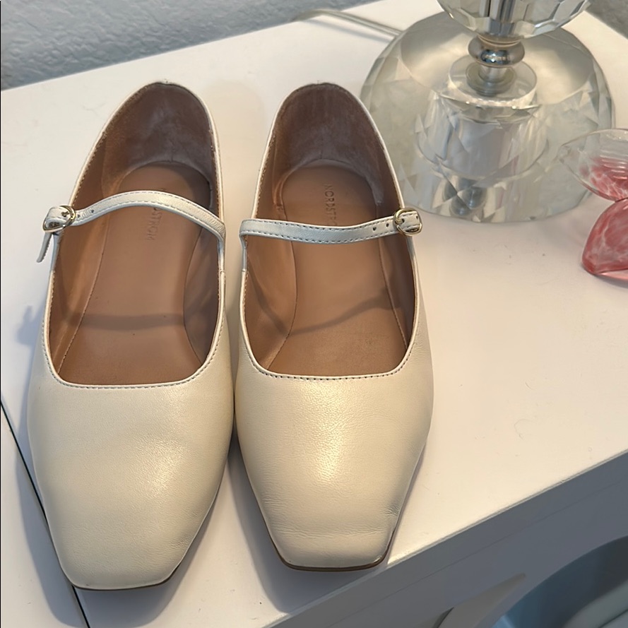 Nordstrom Brand Cream Flat Mary Jane